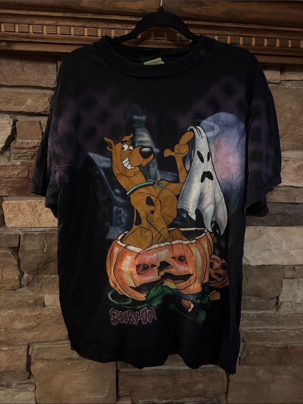 Cartoon Network Scooby-Doo Tag Tee - Black with Green & Purple